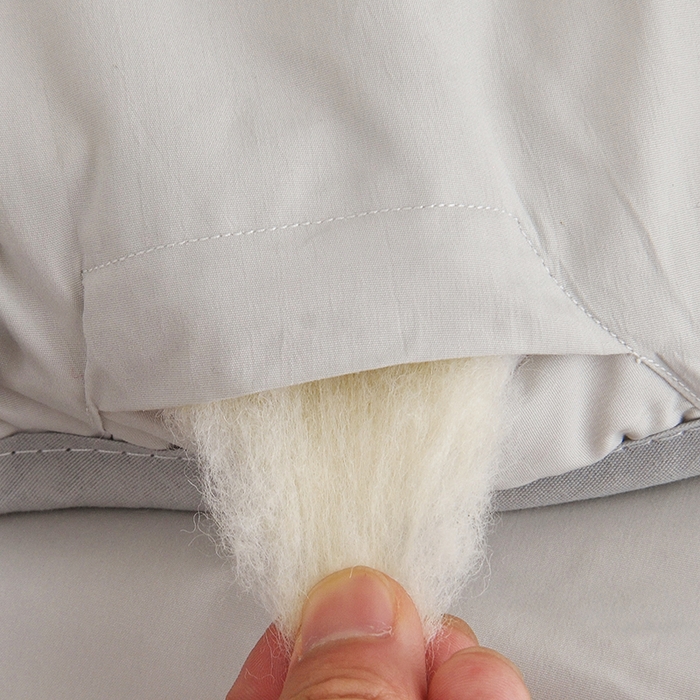 91家纺网 家纺一手货源 找家纺 美丽折家纺 2025新款羊绒被纯色系列 灰色