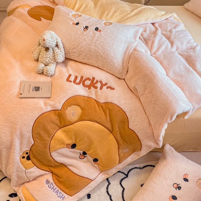 91家纺网 家纺一手货源 找家纺 （总）懒猫家纺 2024新款【兔毛绒贴布绣】四件套