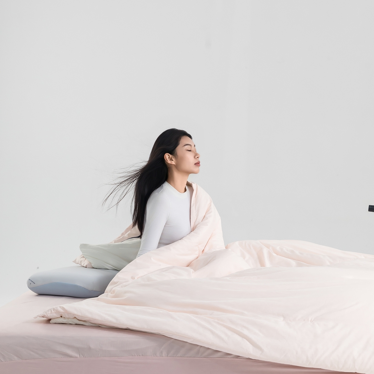 91家纺网 家纺一手货源 找家纺 兜米家居 2025深睡星球同款双层控温被被芯pro被春夏子母被芯   粉色