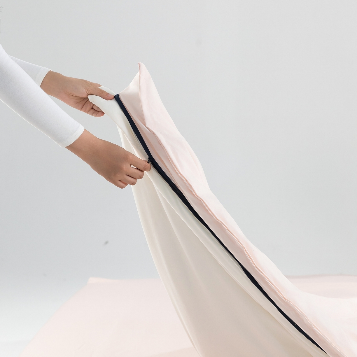 91家纺网 家纺一手货源 找家纺 兜米家居 2025深睡星球同款双层控温被被芯pro被春夏子母被芯   粉色