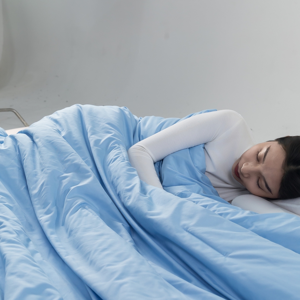 91家纺网 家纺一手货源 找家纺 兜米家居 2025深睡星球同款双层控温被被芯pro被春夏子母被芯   蓝色