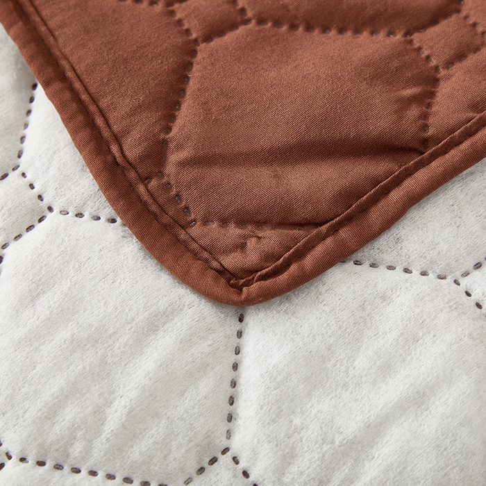 91家纺网 家纺一手货源 找家纺 飞翔家纺 2025新款加棉芝华士沙发垫椅套 咖色