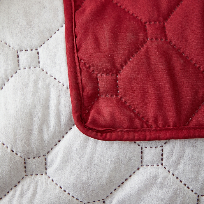 91家纺网 家纺一手货源 找家纺 飞翔家纺 2025新款加棉芝华士沙发垫椅套 酒红