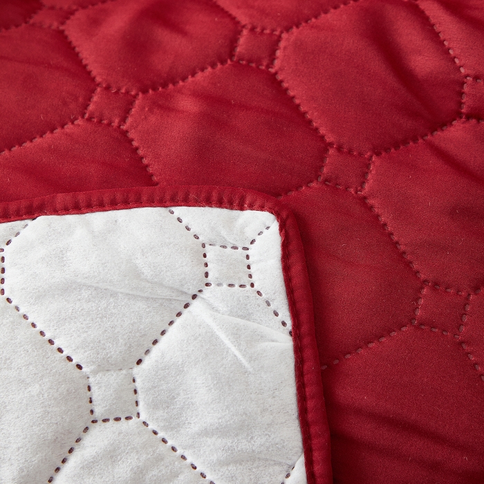 91家纺网 家纺一手货源 找家纺 飞翔家纺 2025新款加棉芝华士沙发垫椅套 酒红