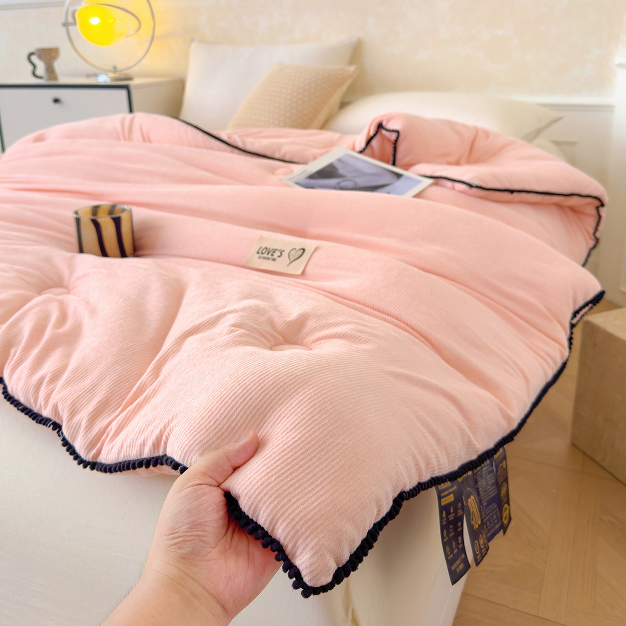 91家纺网 家纺一手货源 找家纺 蓝冰家纺 2025新款保暖雪尼绒大豆被冬被被子被芯 墨玉色