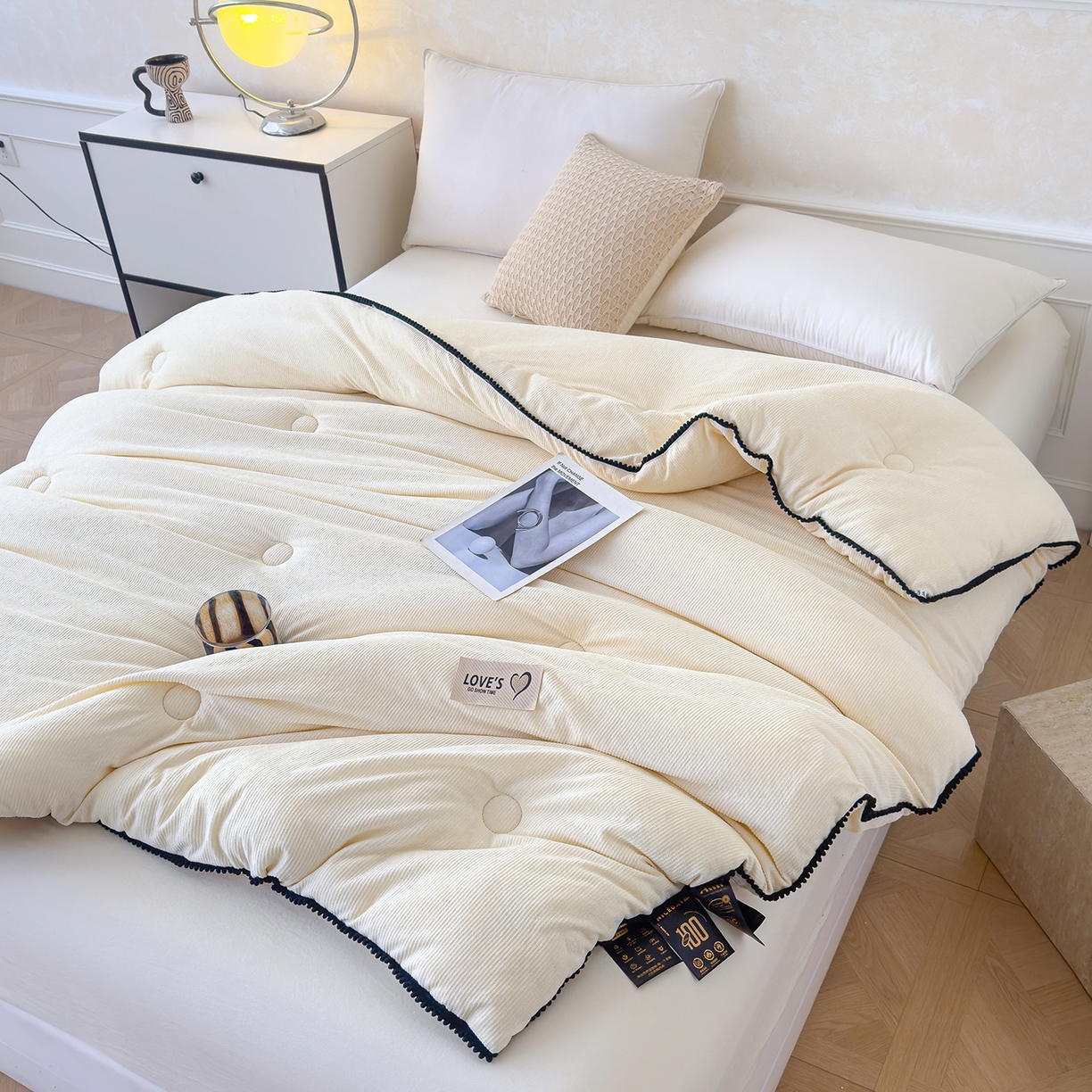 91家纺网 家纺一手货源 找家纺 蓝冰家纺 2025新款保暖雪尼绒大豆被冬被被子被芯 奶白色