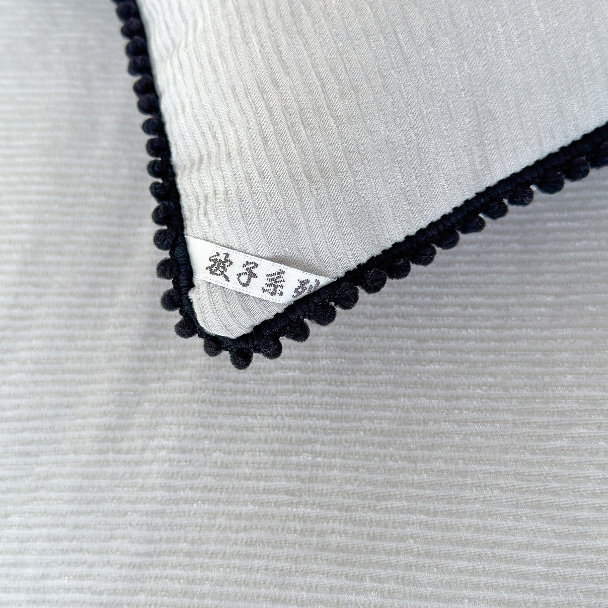 91家纺网 家纺一手货源 找家纺 蓝冰家纺 2025新款保暖雪尼绒大豆被冬被被子被芯 典雅灰