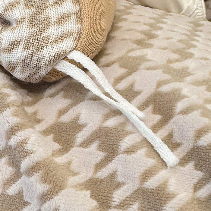 91家纺网 家纺一手货源 找家纺 ME/ERA HOME寐时代 2025新款牛奶绒立体雕花兔毛绒包边单品被套 格韵经典