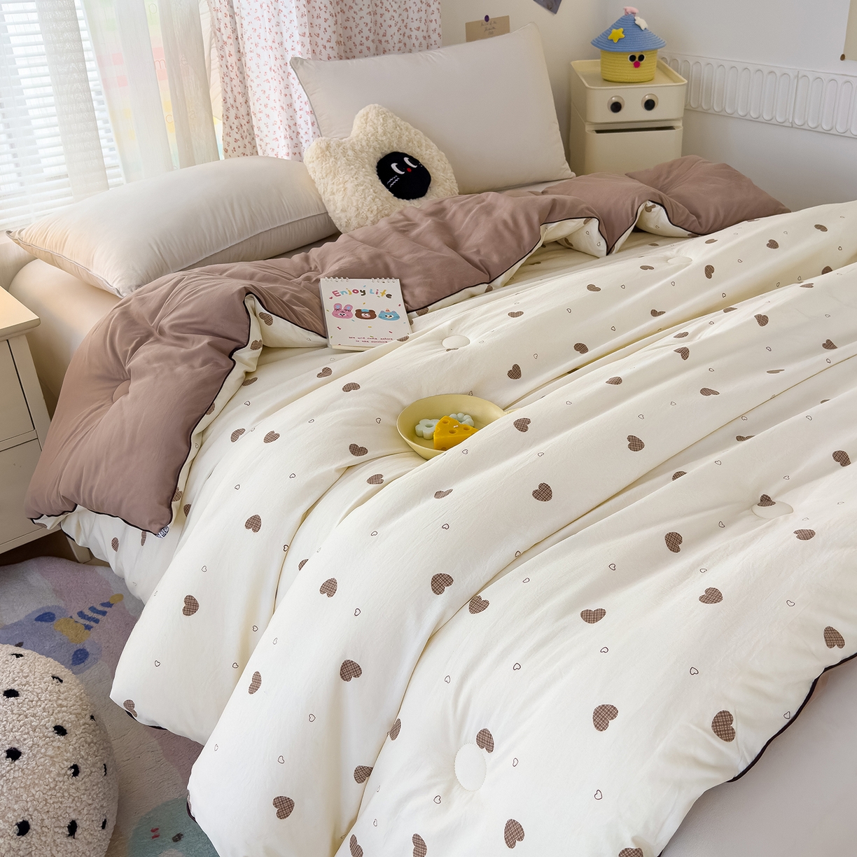 91家纺网 家纺一手货源 找家纺 蓝冰家纺 2025新款亚朵棉印花大豆冬被被子被芯 甜心啵啵