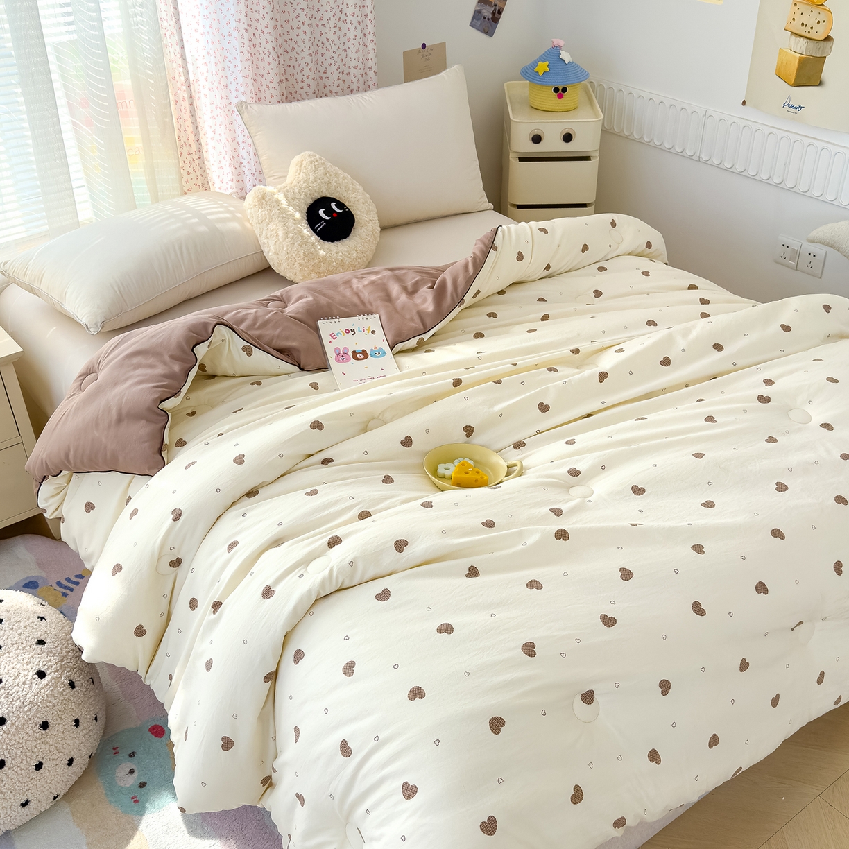 91家纺网 家纺一手货源 找家纺 蓝冰家纺 2025新款亚朵棉印花大豆冬被被子被芯 甜心啵啵