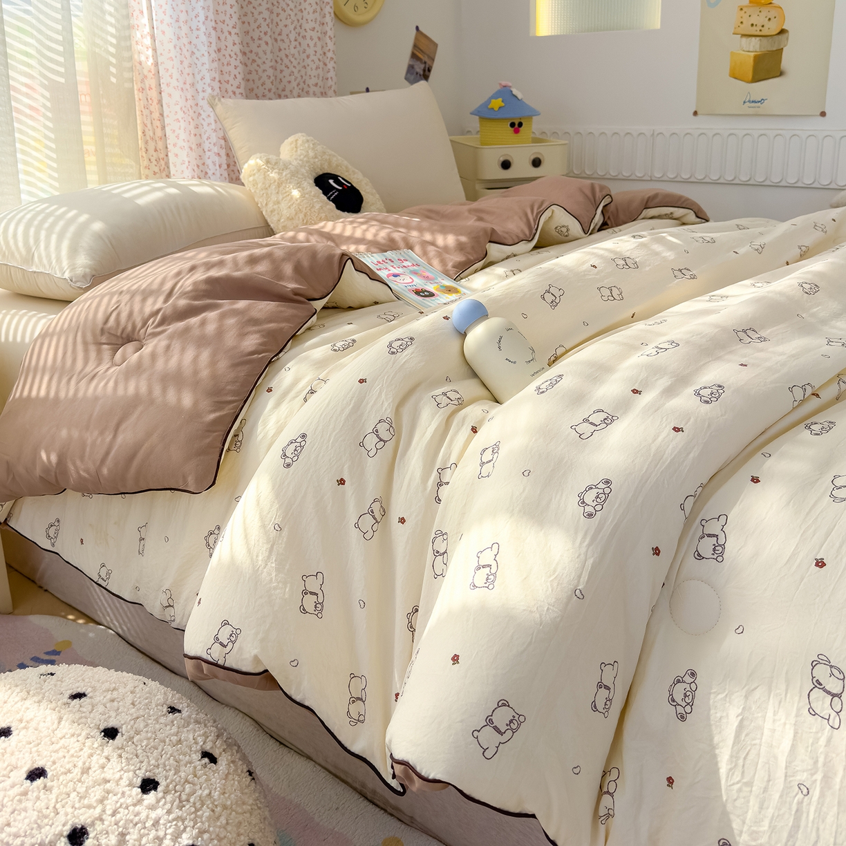 91家纺网 家纺一手货源 找家纺 蓝冰家纺 2025新款亚朵棉印花大豆冬被被子被芯 贪睡熊