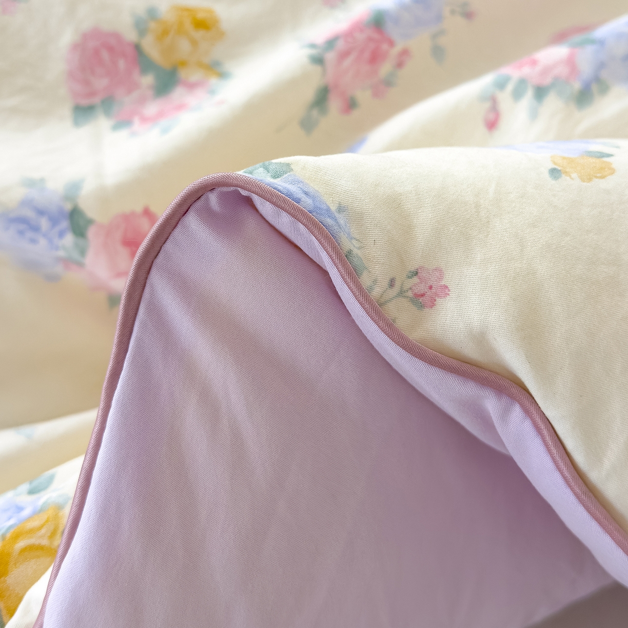 91家纺网 家纺一手货源 找家纺 蓝冰家纺 2025新款亚朵棉印花大豆冬被被子被芯 晚秋