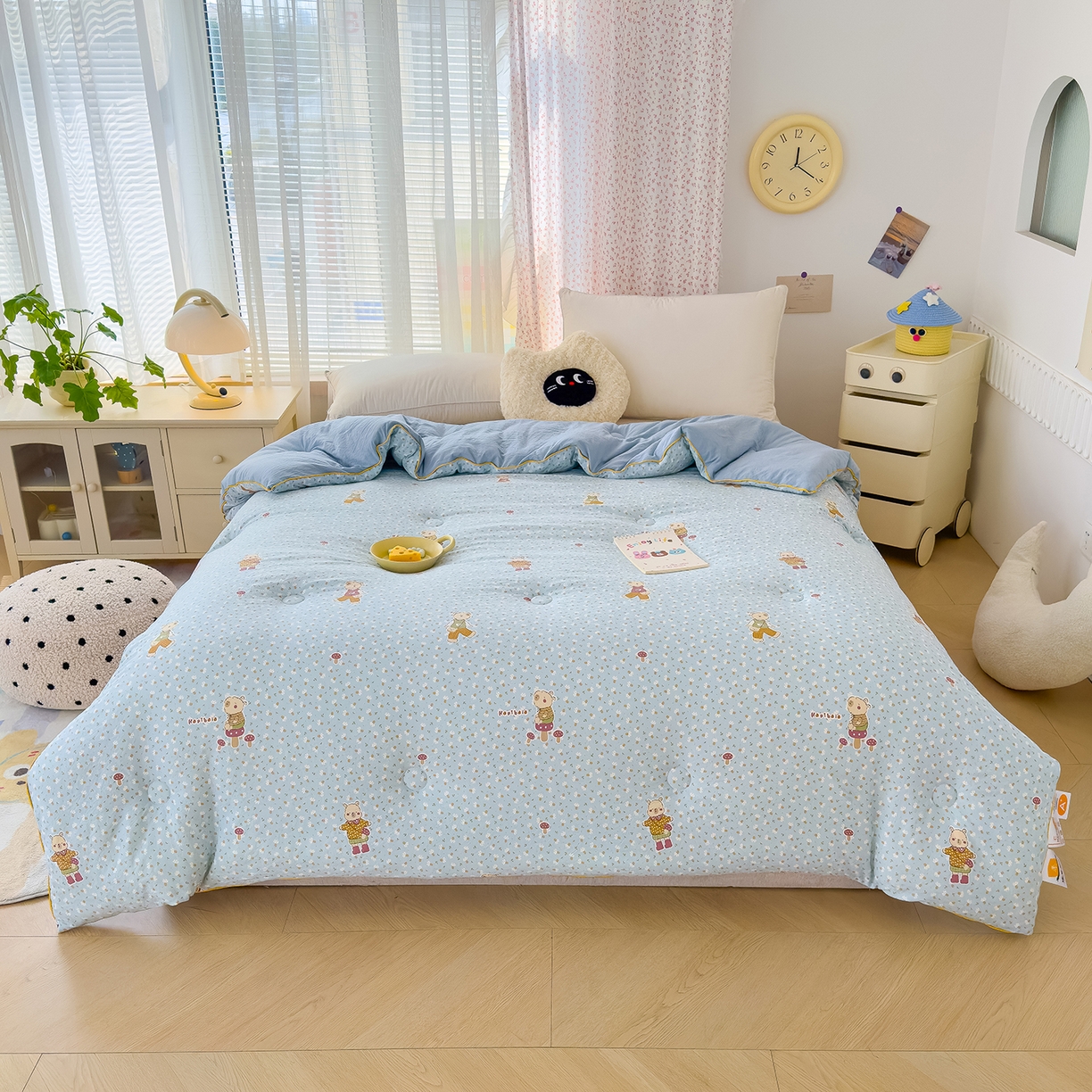 91家纺网 家纺一手货源 找家纺 蓝冰家纺 2025新款亚朵棉印花大豆冬被被子被芯 可爱卡比