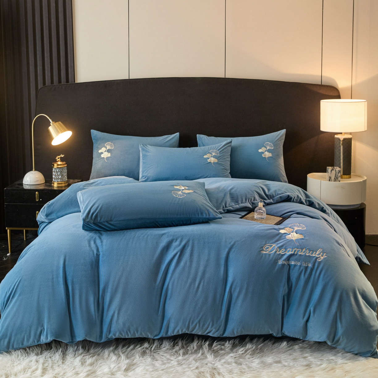 91家纺网 家纺一手货源 找家纺 （总）如一 2025新款水晶绒双拼刺绣牛奶绒单品被套