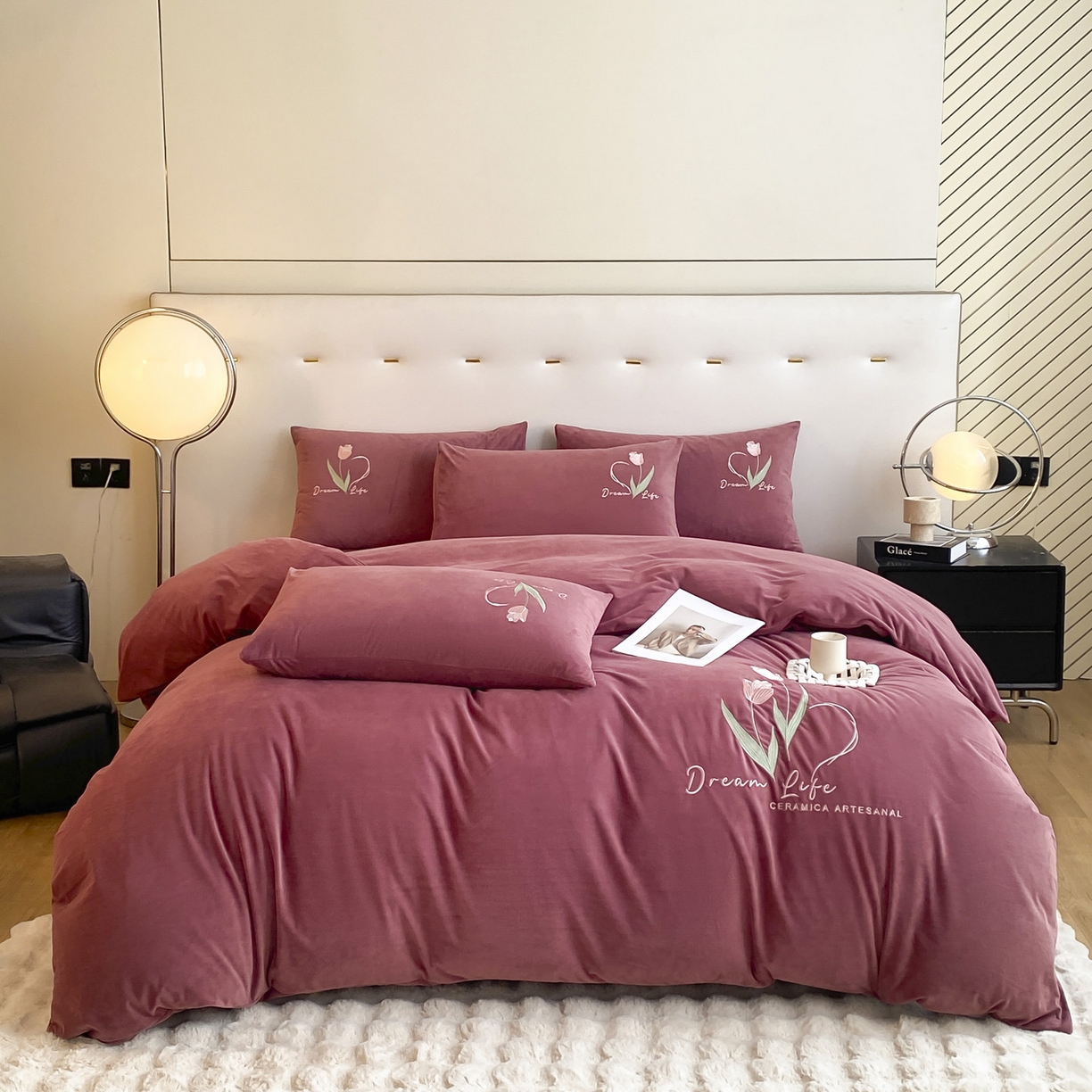 91家纺网 家纺一手货源 找家纺 如一 2025新款水晶绒双拼刺绣牛奶绒单品被套 郁金香-胭脂粉