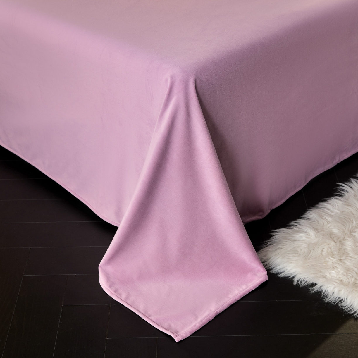 91家纺网 家纺一手货源 找家纺 如一 2025新款水晶绒双拼刺绣牛奶绒单品被套 银杏-安娜紫