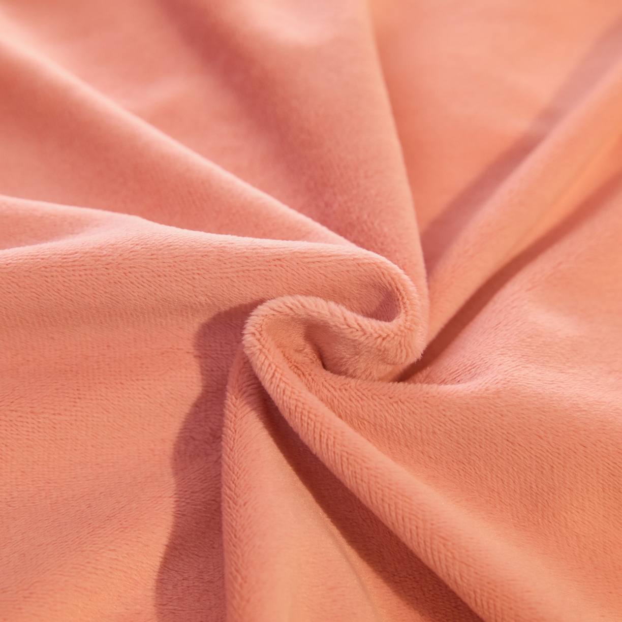 91家纺网 家纺一手货源 找家纺 如一 2025新款水晶绒双拼刺绣牛奶绒单品被套 银杏-浅豆沙