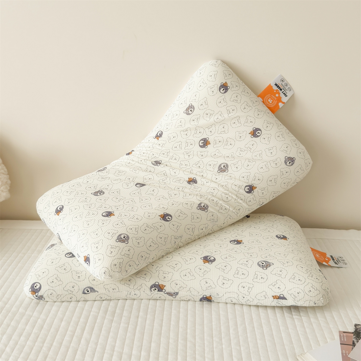 91家纺网 家纺一手货源 找家纺 （总）麦肯锡 2025新款可爱碎花儿童记忆枕-终版