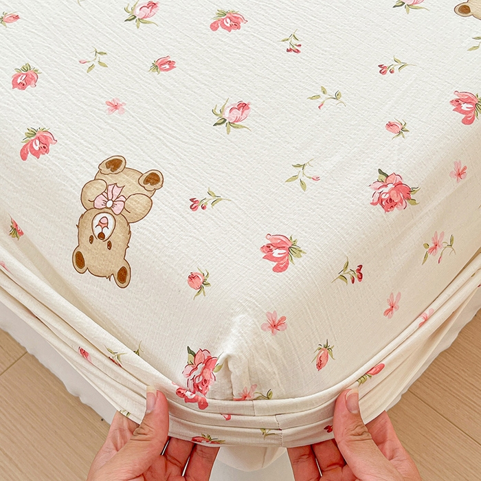 91家纺网 家纺一手货源 找家纺 维娜斯家纺 2025新款A类水洗棉双层纱床笠单件 小熊花园