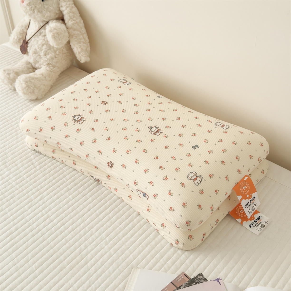 91家纺网 家纺一手货源 找家纺 麦肯锡 2025新款可爱碎花儿童记忆枕-终版 萌犬乐园