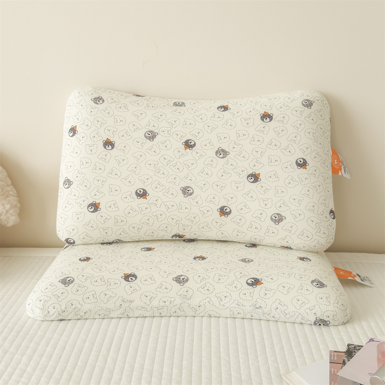 91家纺网 家纺一手货源 找家纺 麦肯锡 2025新款可爱碎花儿童记忆枕-终版 甜梦小熊