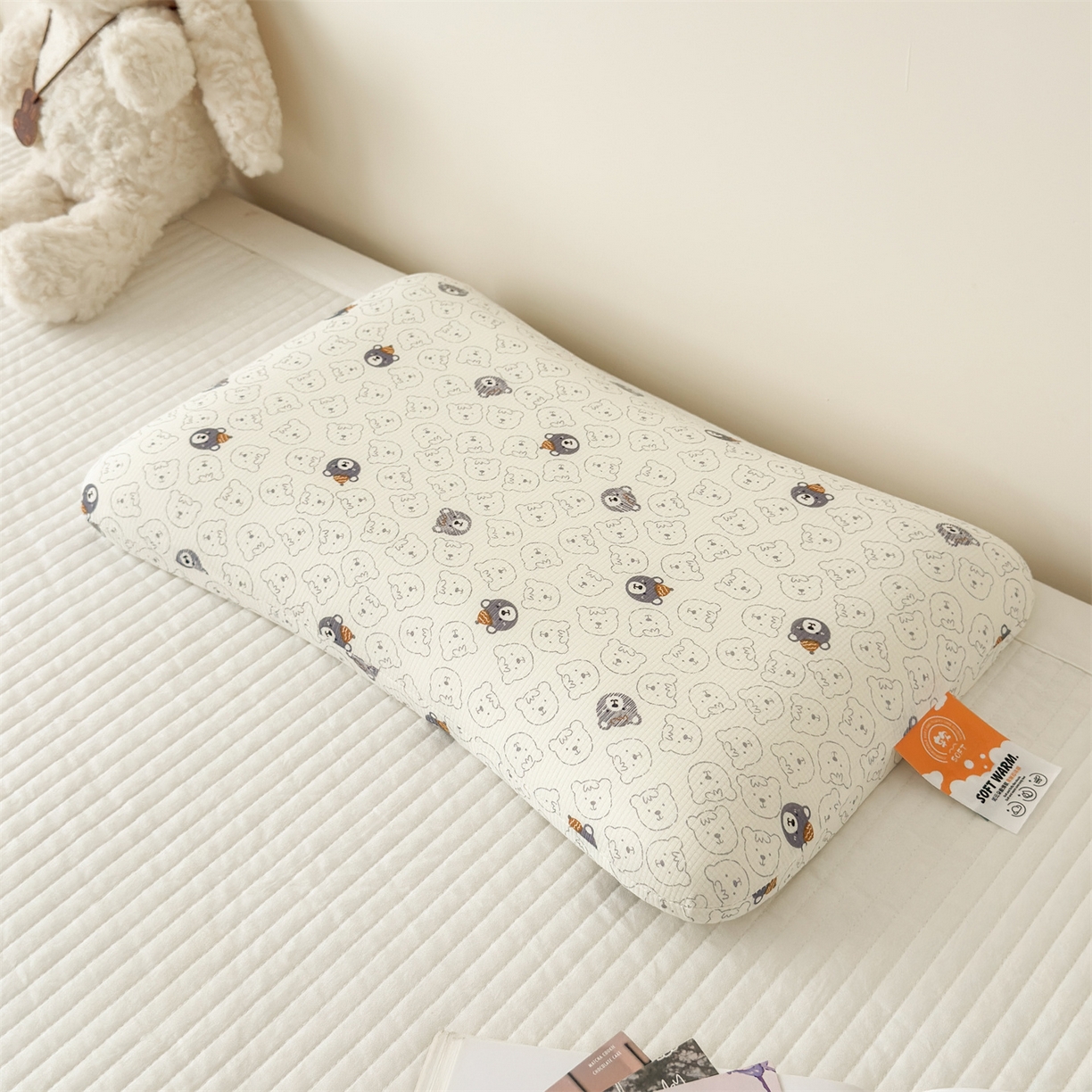 91家纺网 家纺一手货源 找家纺 麦肯锡 2025新款可爱碎花儿童记忆枕-终版 甜梦小熊