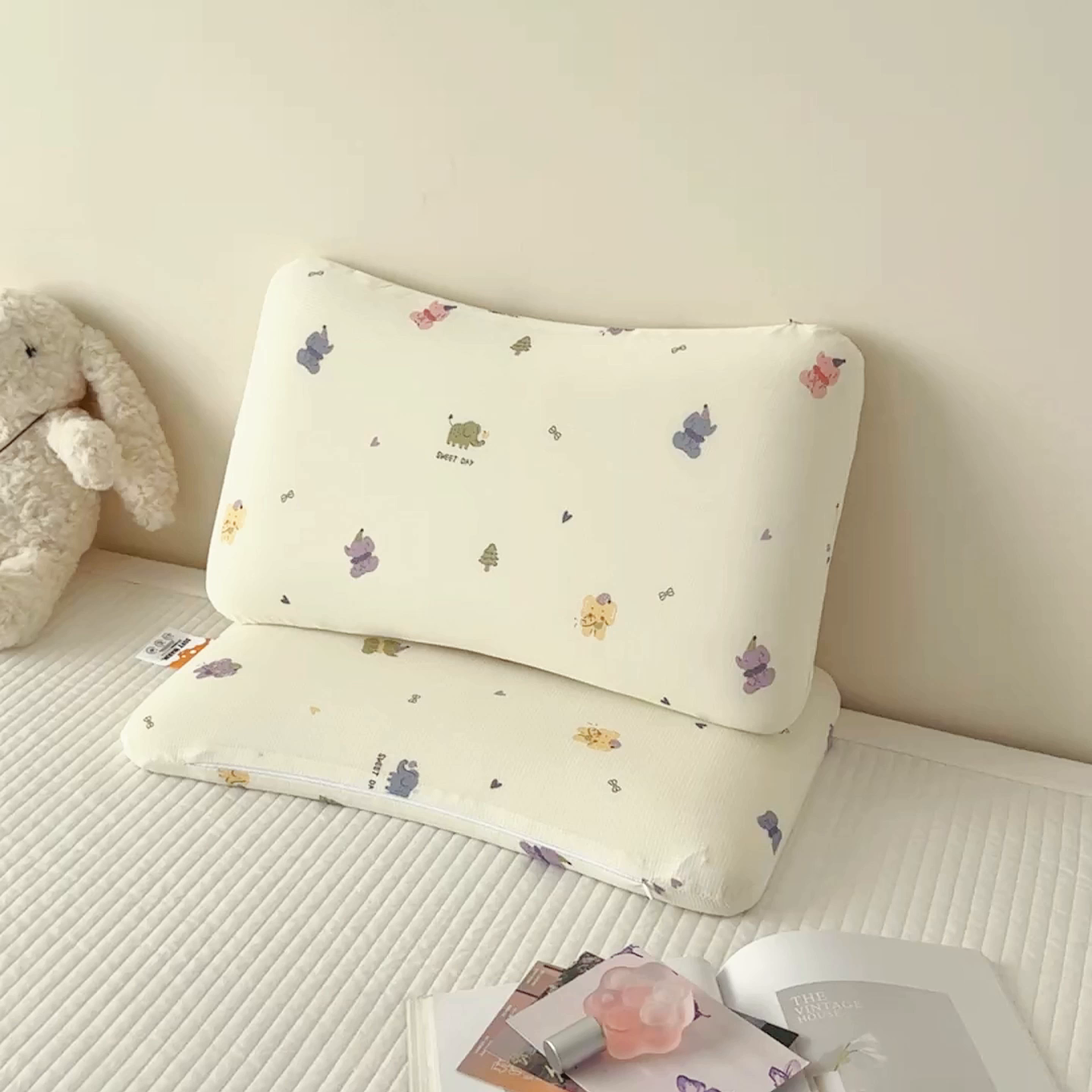 91家纺网 家纺一手货源 找家纺 麦肯锡 2025新款可爱碎花儿童记忆枕-终版 小象乐园
