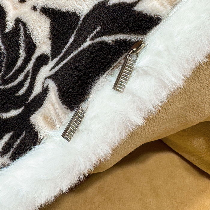 91家纺网 家纺一手货源 找家纺 ME/ERA HOME寐时代 2025新款牛奶绒8.5斤立体雕花兔毛绒包边四件套 古韵花香