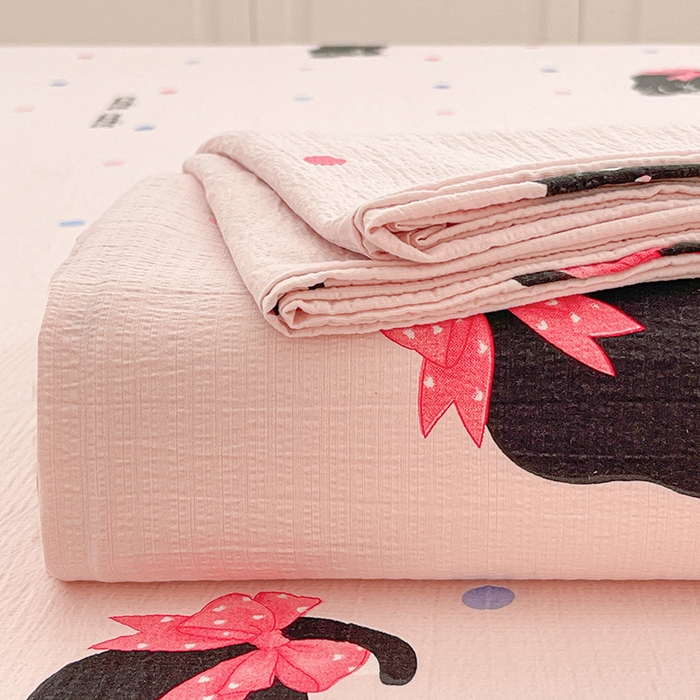 91家纺网 家纺一手货源 找家纺 维娜斯家纺 2025新款A类水洗棉双层纱床单单件 可爱猫咪