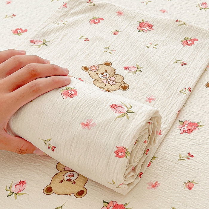 91家纺网 家纺一手货源 找家纺 维娜斯家纺 2025新款A类水洗棉双层纱床单单件 小熊花园