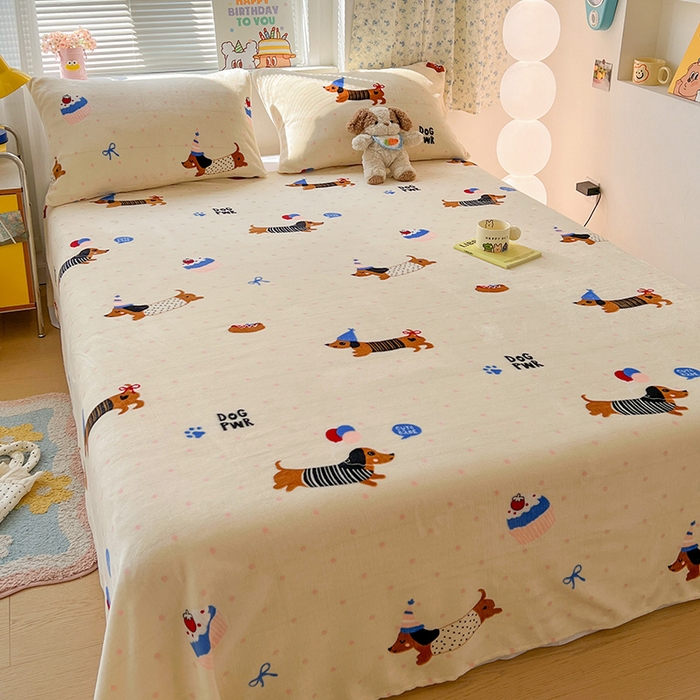 91家纺网 家纺一手货源 找家纺 维娜斯家纺 2025新款卡通牛奶绒印花床单单件 欢度节日