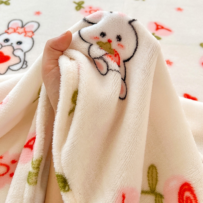 91家纺网 家纺一手货源 找家纺 维娜斯家纺 2025新款卡通牛奶绒印花床单单件 花语岚山