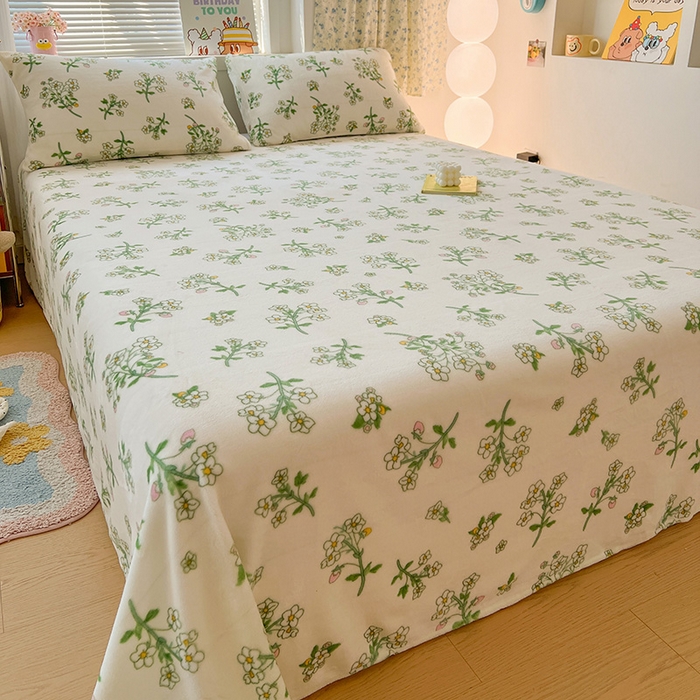 91家纺网 家纺一手货源 找家纺 维娜斯家纺 2025新款卡通牛奶绒印花床单单件 仙草