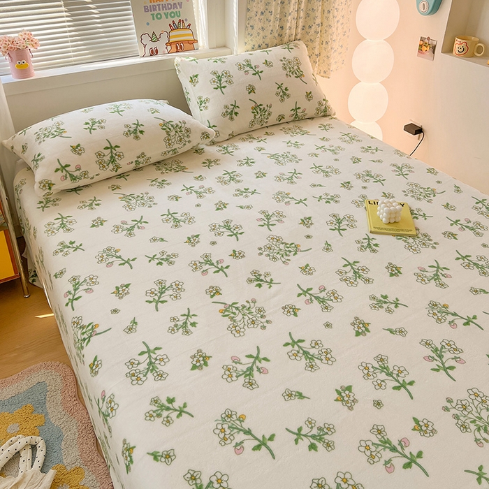 91家纺网 家纺一手货源 找家纺 维娜斯家纺 2025新款卡通牛奶绒印花床单单件 仙草