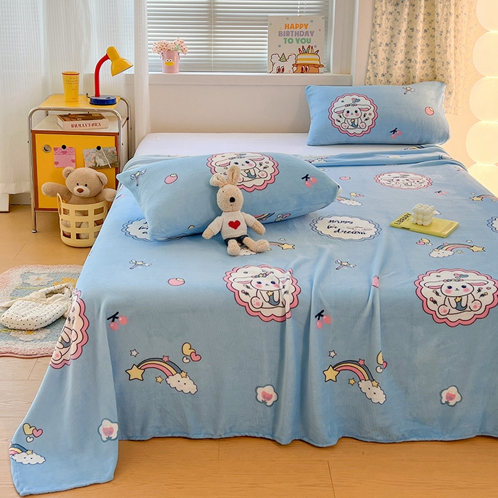 91家纺网 家纺一手货源 找家纺 维娜斯家纺 2025新款卡通牛奶绒印花床单单件 萌萌哈奇