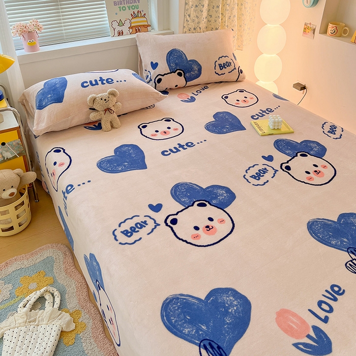 91家纺网 家纺一手货源 找家纺 维娜斯家纺 2025新款卡通牛奶绒印花床单单件 魅力小熊