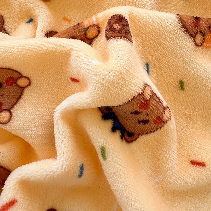 91家纺网 家纺一手货源 找家纺 维娜斯家纺 2025新款卡通牛奶绒印花床单单件 小熊梦梦