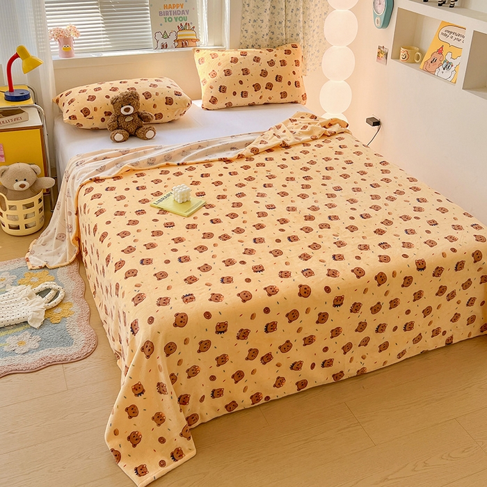 91家纺网 家纺一手货源 找家纺 维娜斯家纺 2025新款卡通牛奶绒印花床单单件 小熊梦梦