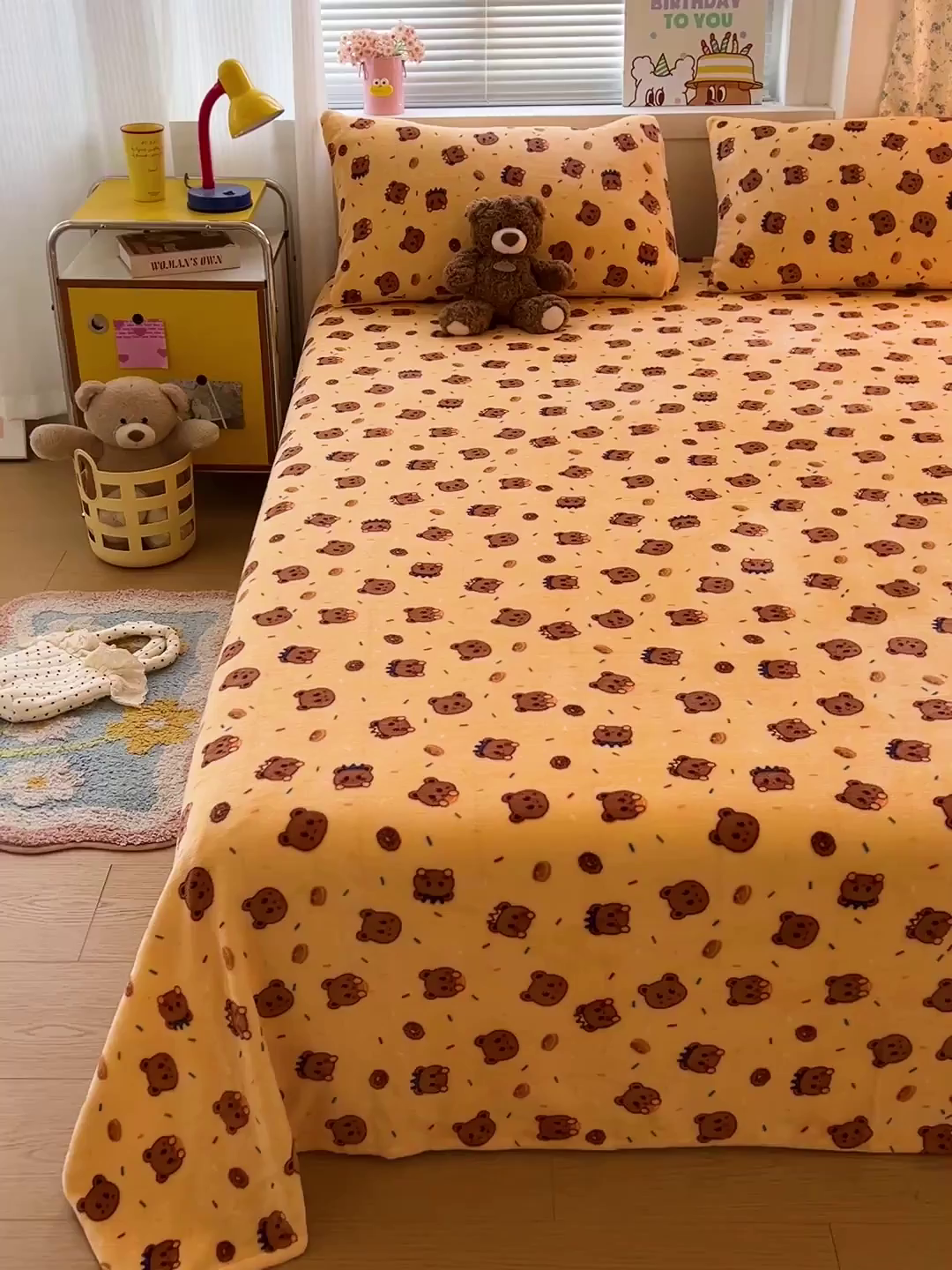 91家纺网 家纺一手货源 找家纺 维娜斯家纺 2025新款卡通牛奶绒印花床单单件 小熊梦梦