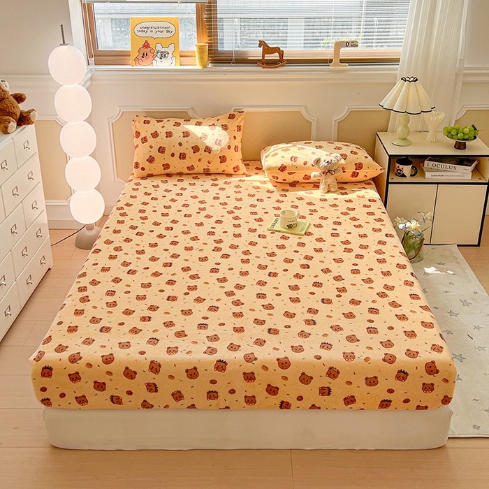 维娜斯家纺 2025新款卡通牛奶绒印花床笠单件 小熊梦梦