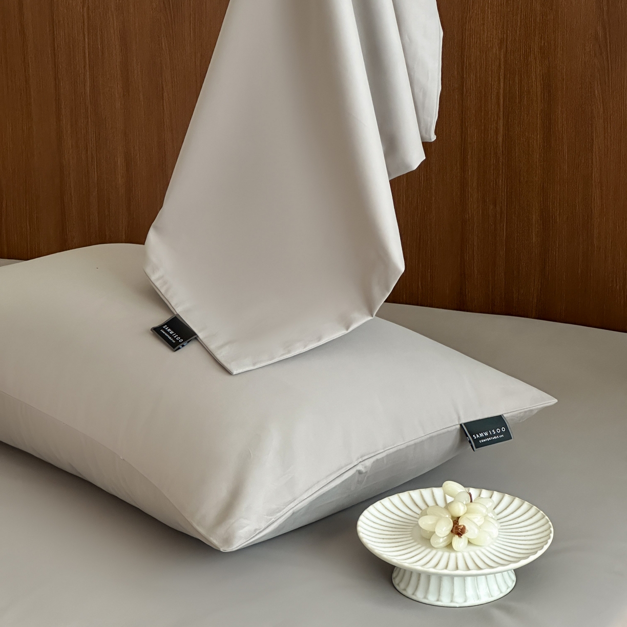 91家纺网 家纺一手货源 找家纺 三味舒屋 2025新款50支磨毛长绒棉纯棉纯色单枕套枕套单件-长期主义 拉丝灰