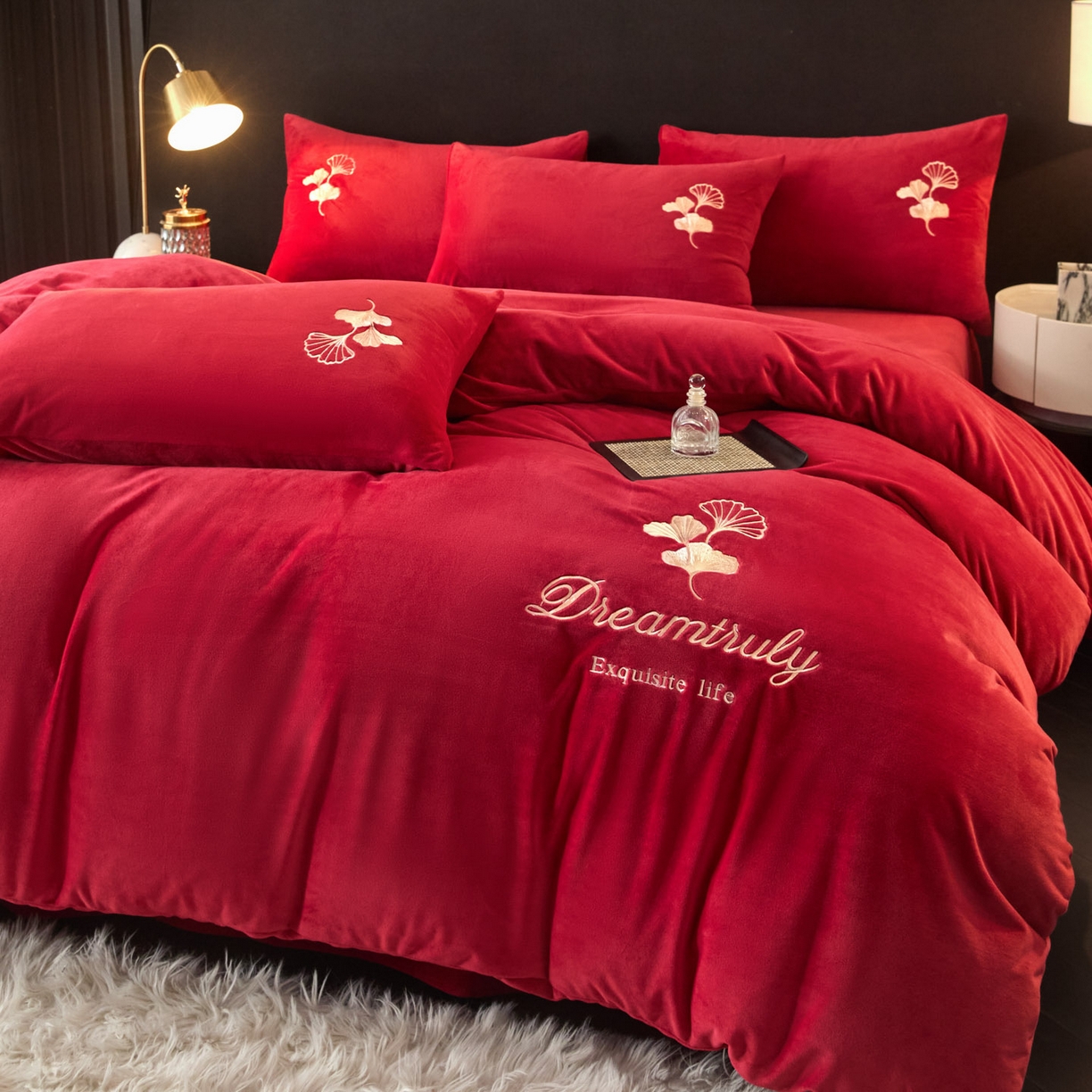 91家纺网 家纺一手货源 找家纺 （总）如一 2025新款水晶绒纯色刺绣四件套-银杏系列