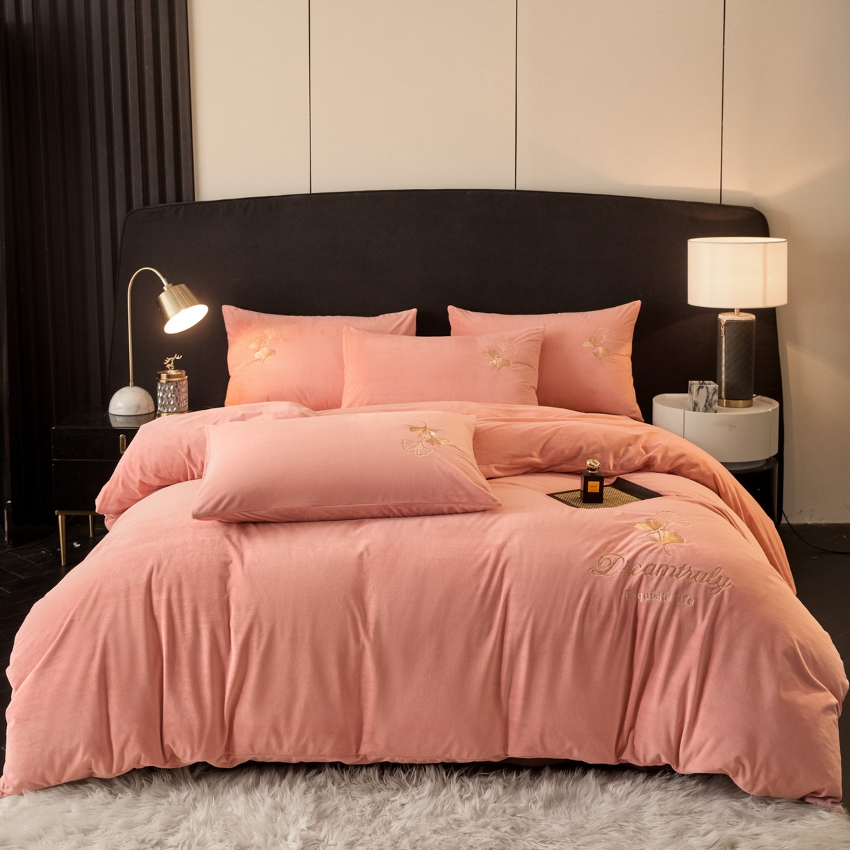 91家纺网 家纺一手货源 找家纺 如一 2025新款水晶绒纯色刺绣四件套-银杏系列 银杏-浅豆沙