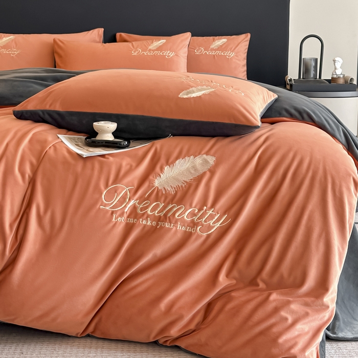 91家纺网 家纺一手货源 找家纺 如一 2025新款水晶绒双拼刺绣四件套轻羽系列-系列二 轻羽-落日橙