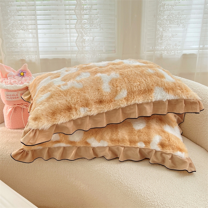 91家纺网 家纺一手货源 找家纺 梦舒羽 2025新款兔毛绒单人枕套牛奶绒枕芯套雪花绒宿舍枕头套-泡泡 兔毛绒泡泡花边款-梦幻奶咖