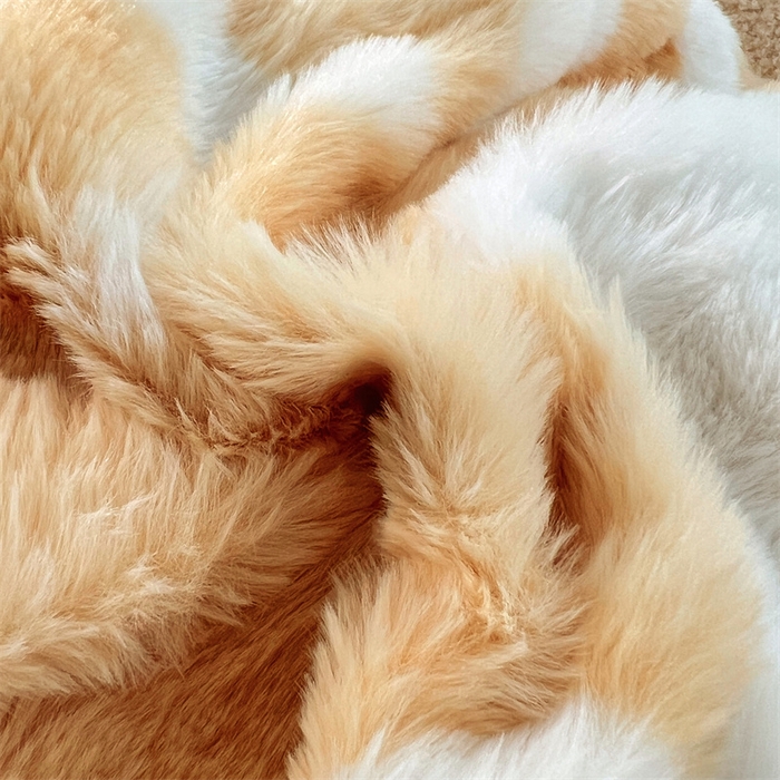 91家纺网 家纺一手货源 找家纺 梦舒羽 2025新款兔毛绒单人枕套牛奶绒枕芯套雪花绒宿舍枕头套-泡泡 兔毛绒泡泡花边款-梦幻奶咖