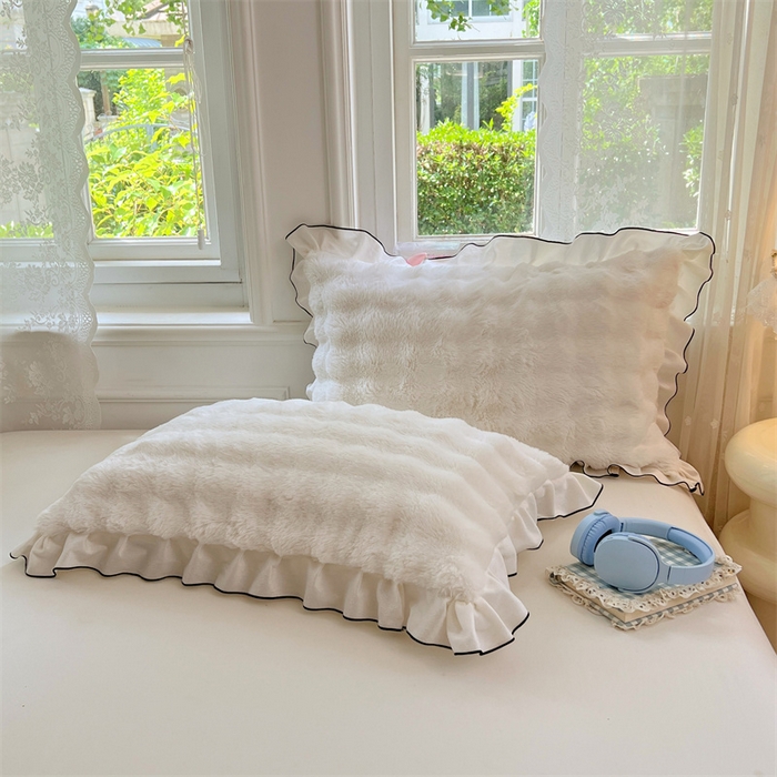 91家纺网 家纺一手货源 找家纺 梦舒羽 2025新款兔毛绒单人枕套牛奶绒枕芯套雪花绒宿舍枕头套-泡泡 兔毛绒泡泡花边款-晨曦白