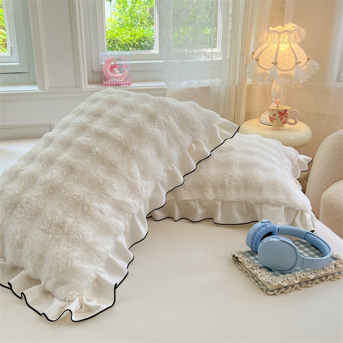 91家纺网 家纺一手货源 找家纺 梦舒羽 2025新款兔毛绒单人枕套牛奶绒枕芯套雪花绒宿舍枕头套-泡泡 兔毛绒泡泡花边款-晨曦白