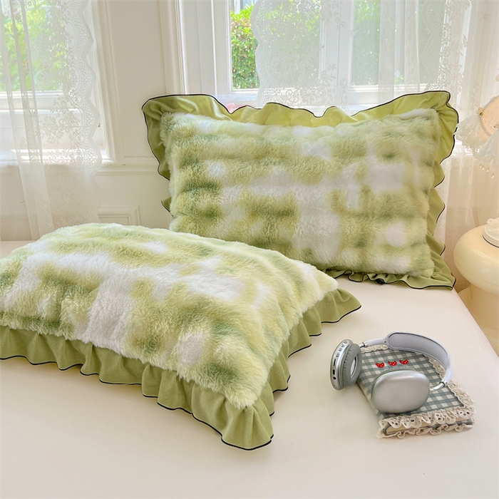 91家纺网 家纺一手货源 找家纺 梦舒羽 2025新款兔毛绒单人枕套牛奶绒枕芯套雪花绒宿舍枕头套-泡泡 兔毛绒泡泡花边款-梦幻果绿