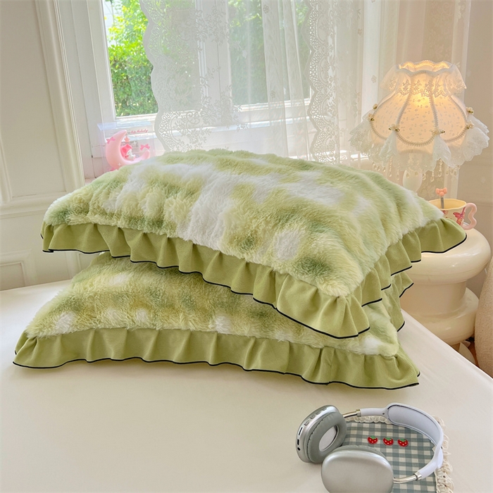 91家纺网 家纺一手货源 找家纺 梦舒羽 2025新款兔毛绒单人枕套牛奶绒枕芯套雪花绒宿舍枕头套-泡泡 兔毛绒泡泡花边款-梦幻果绿